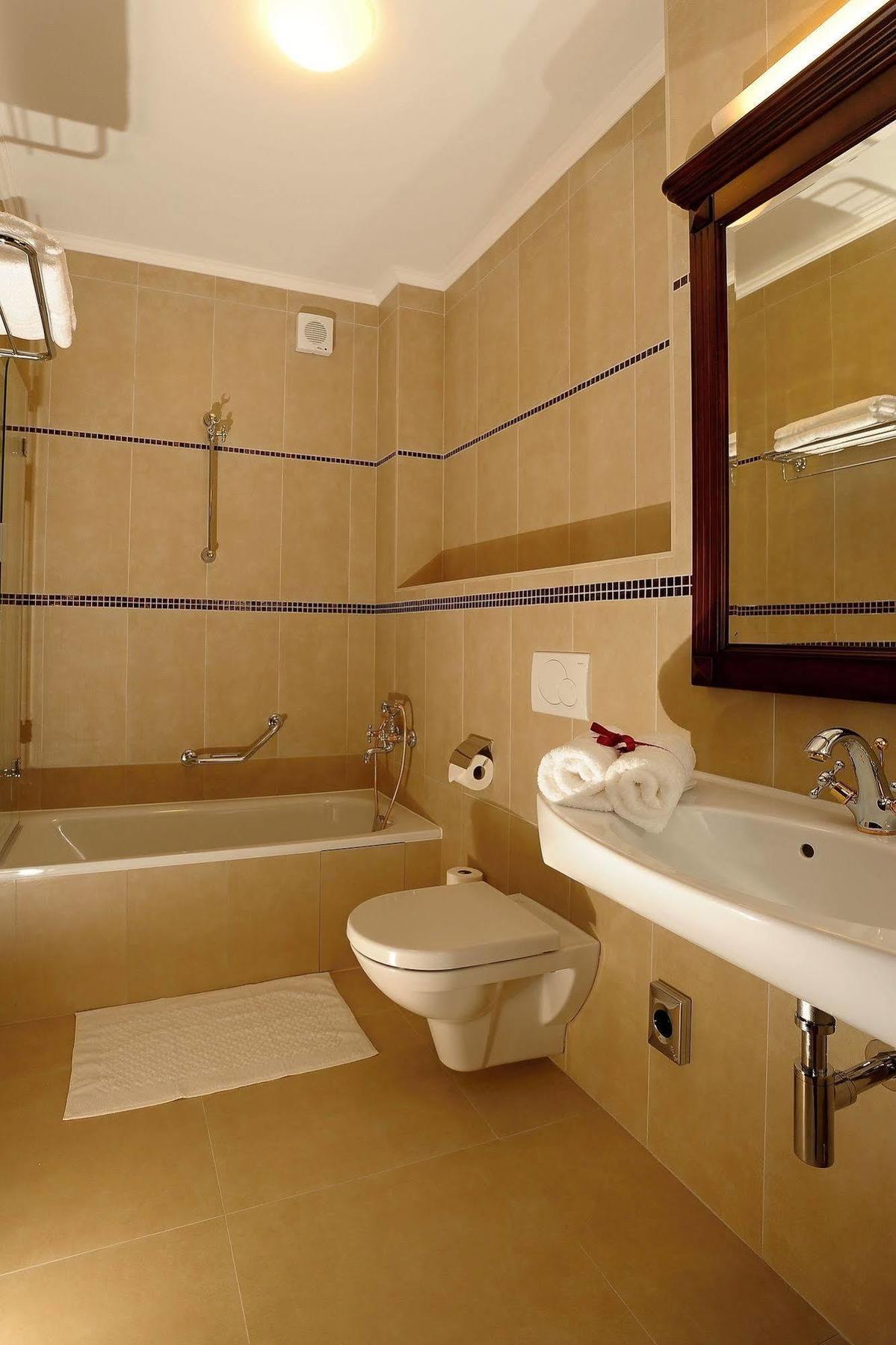 Apartman U Krale - 2 Jicin Exterior photo