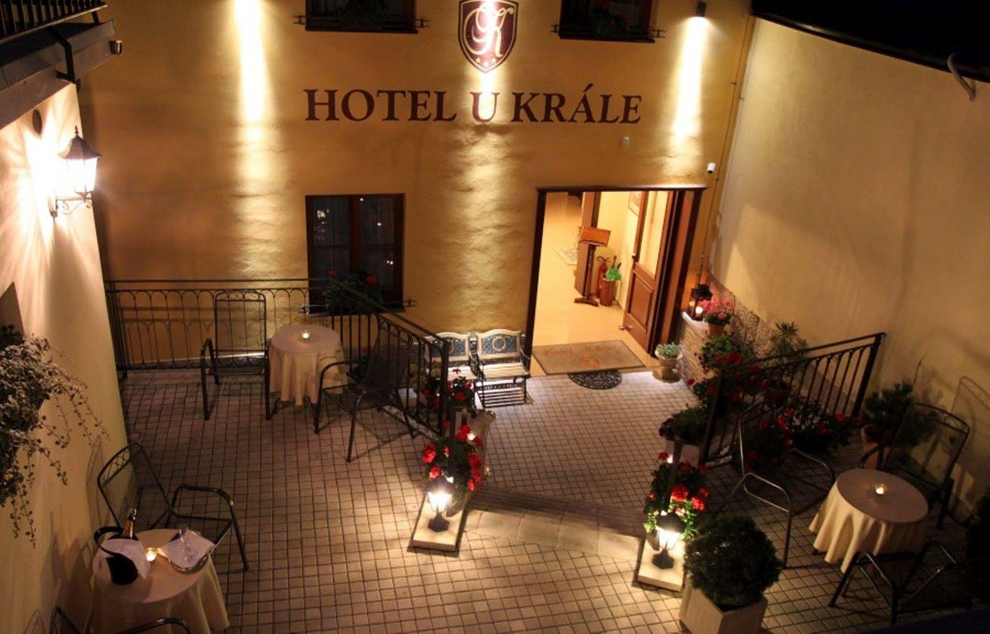 Apartman U Krale - 2 Jicin Exterior photo